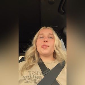 Meet your Posher, Kayleigh